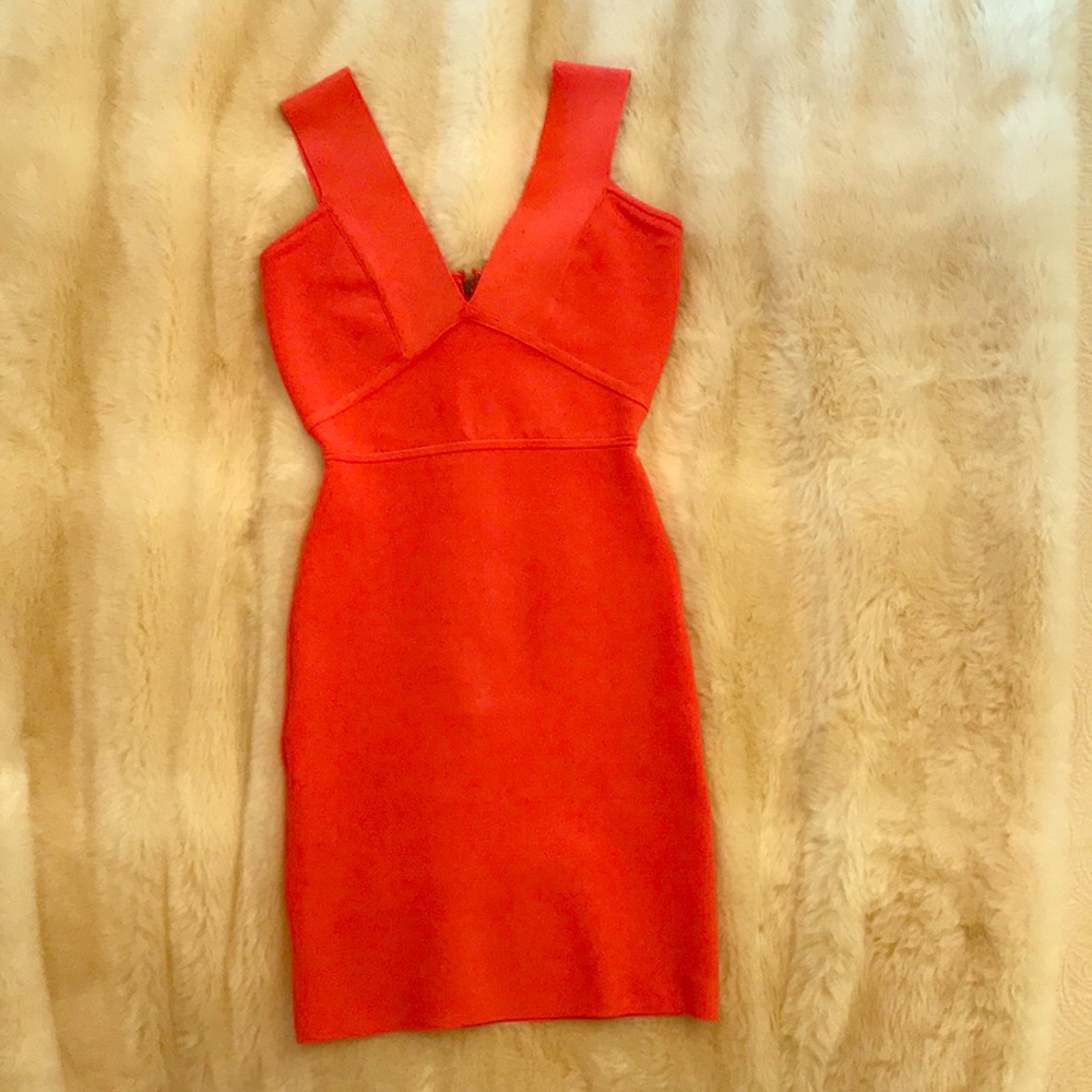 BCBG MAXAZRIA